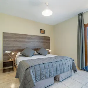 https://hotel-montmar.topcostabravahotels.com